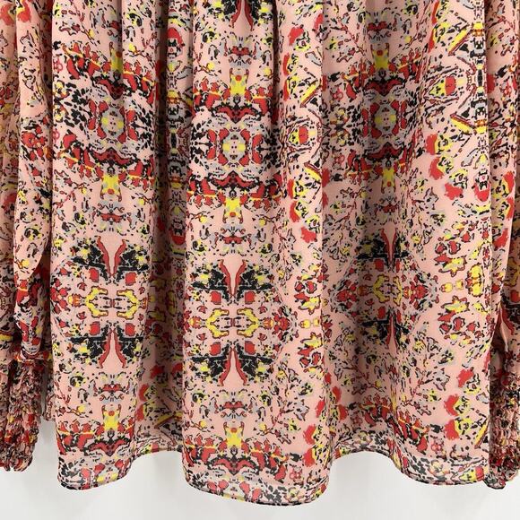 Willa Story Smocked Long Sleeve Blouse Top Geometric Print Women’s Size Medium‎ - Picture 7 of 9